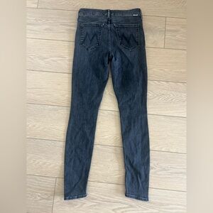 MOTHER jeans size 27 in the looker nightowl washed black/gray